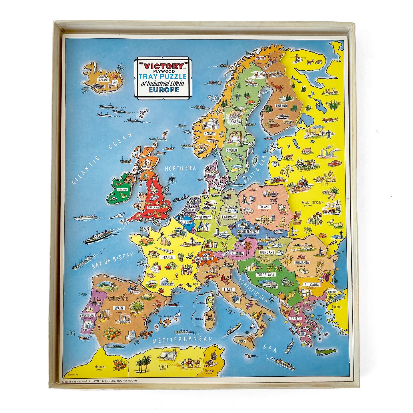 1970s ‘Victory’ Wooden Tray Puzzle/Jigsaw of Europe