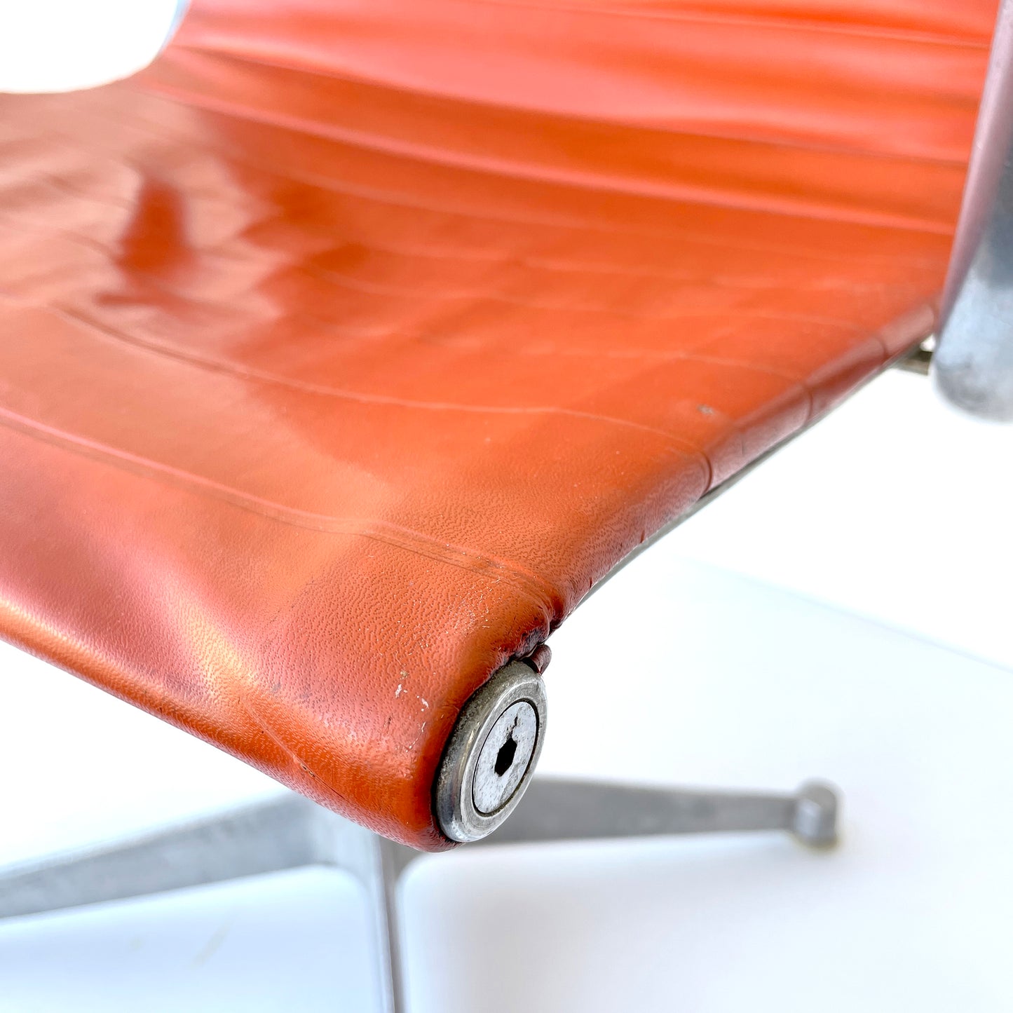 Absolutely Stunning 1950/60s Eames Office Chair