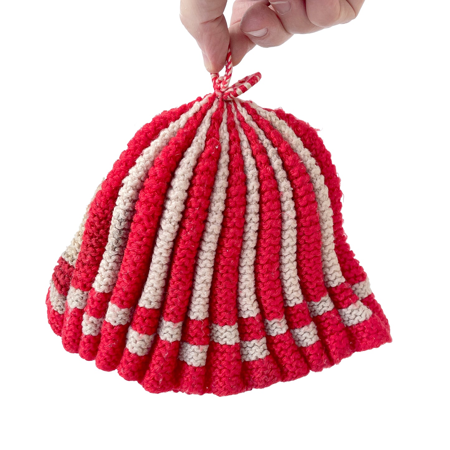 1960s Knitted Tea Cosy – Red & White