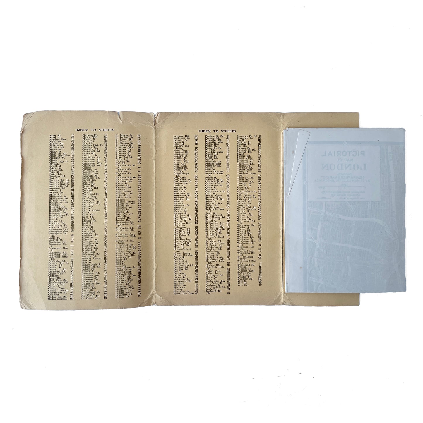 1940s Pictorial Map of London