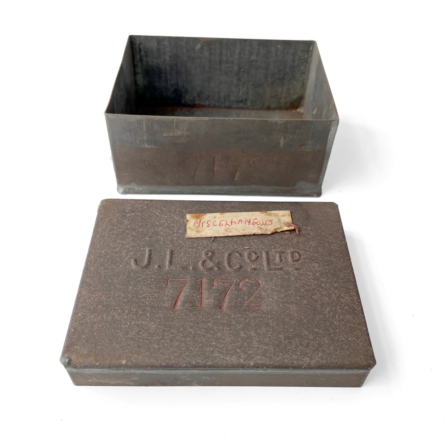 Vintage Metal Storage Tin – 7172