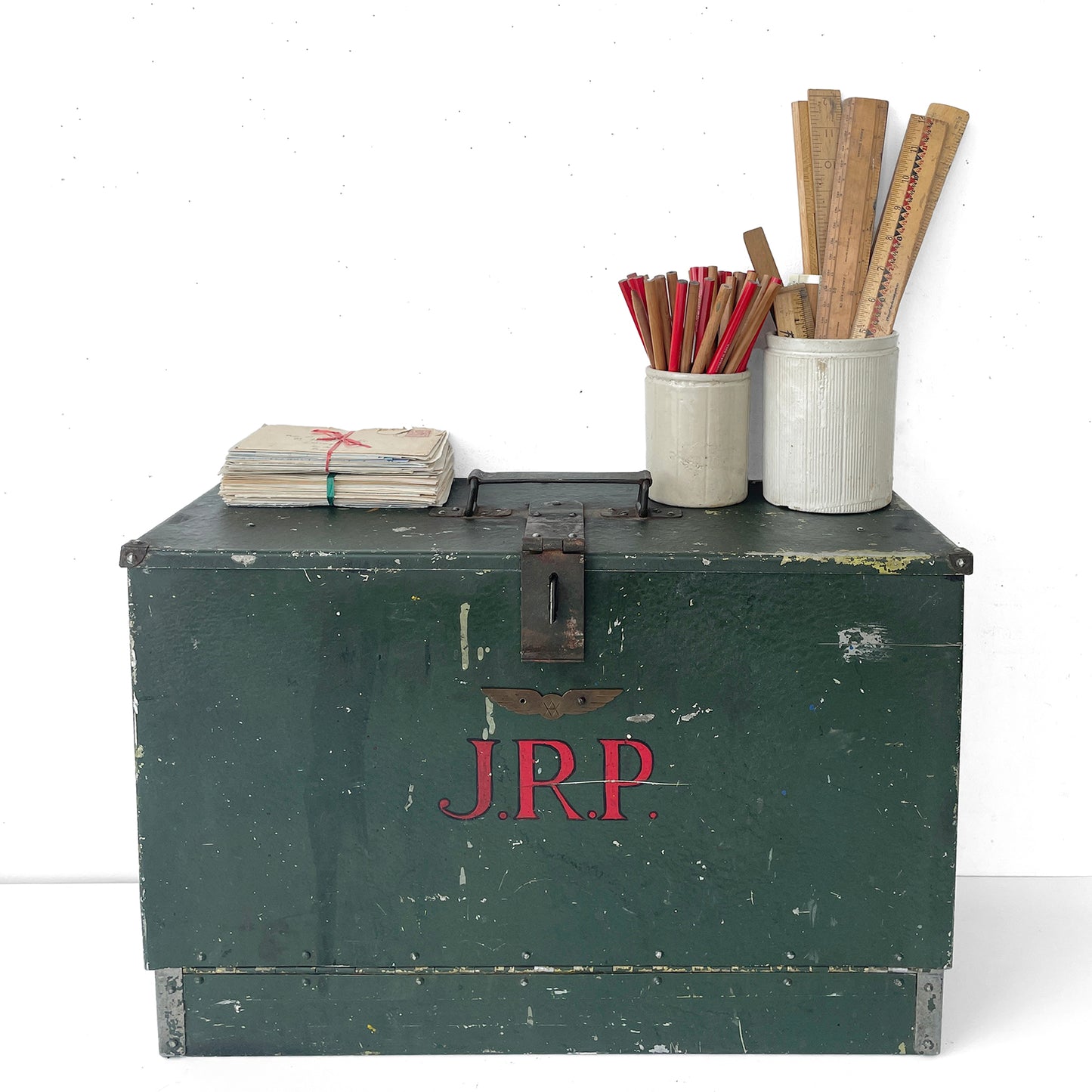 Fabulous 1940s Toolbox / Desktop Storage