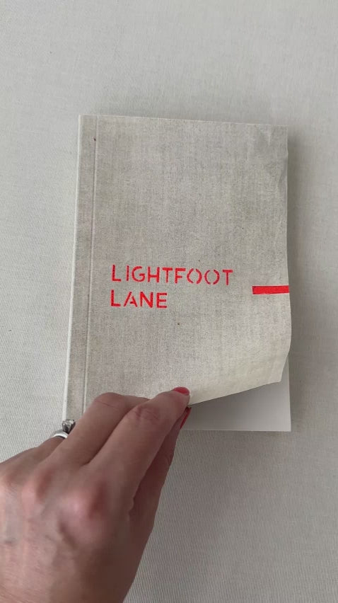 Load and play video in Gallery viewer, Bus Destination Blind Journal With Linen Cover
